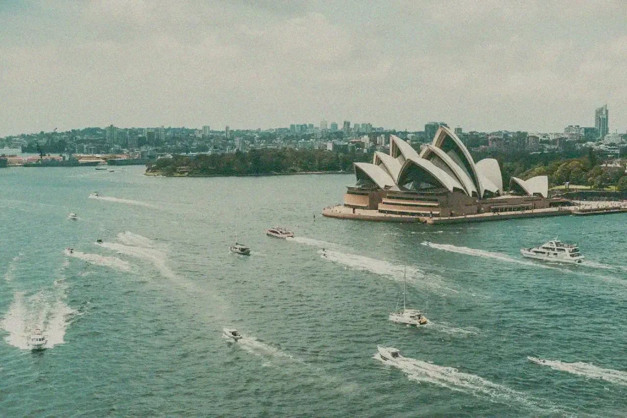 Sydney, AU